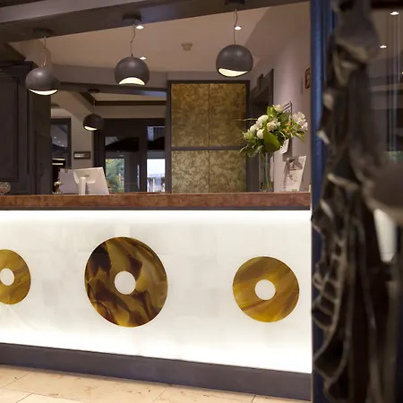 Flair Nieder Otel