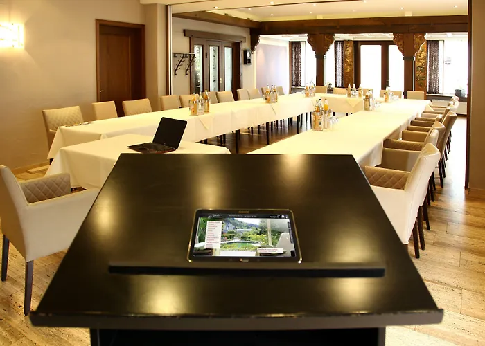 酒店 奈德尔弗莱尔酒店